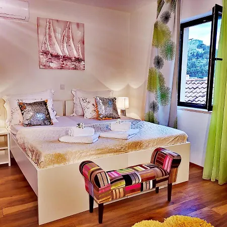 Apartment Ante 2 Hvar Town