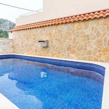 Ante 2 Apartment