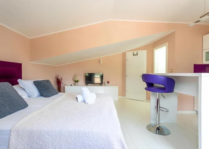 Ante 2 דירה חוואר