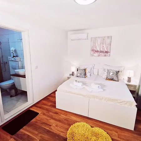 Апартаменты Ante 2 Hvar Center, Pool